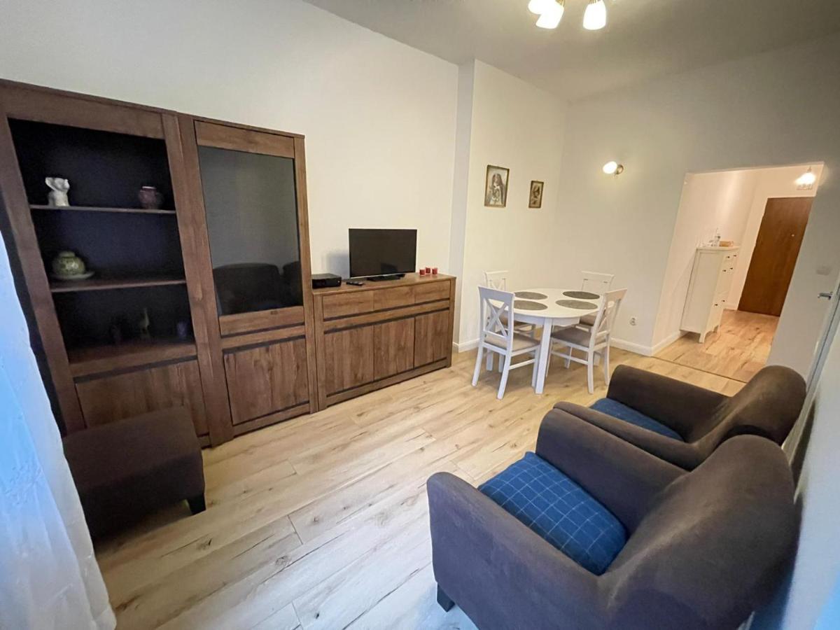 Yourapart For 2 Apartament